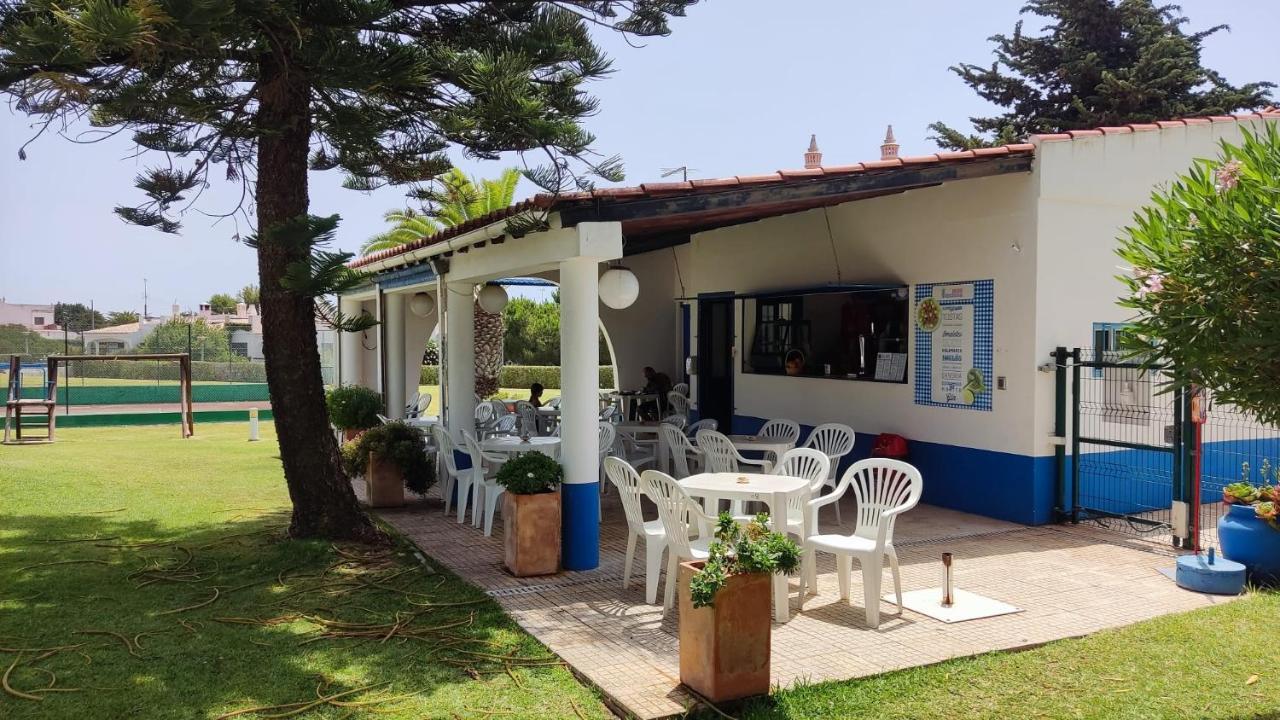 Apartament 01 Sra Da Rocha Com Piscina E Ac - Casas & Papeis Armação de Pêra Zewnętrze zdjęcie