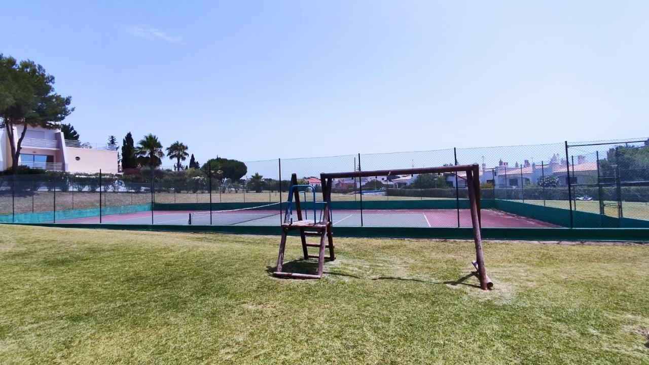 Apartament 01 Sra Da Rocha Com Piscina E Ac - Casas & Papeis Armação de Pêra Zewnętrze zdjęcie